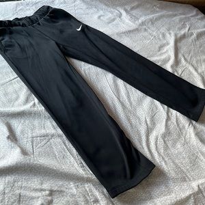 Nike kids black fleece pants in size small